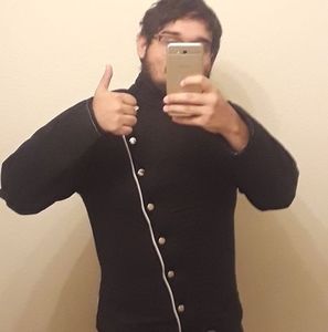 Meet your Posher, Adrian